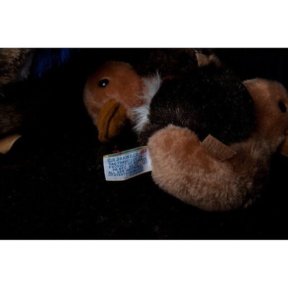 Vintage Duck Mallard R. Dakin Co. 1983 Plush Stuffed Animal With 2 Ducklings - Picture 4 of 6